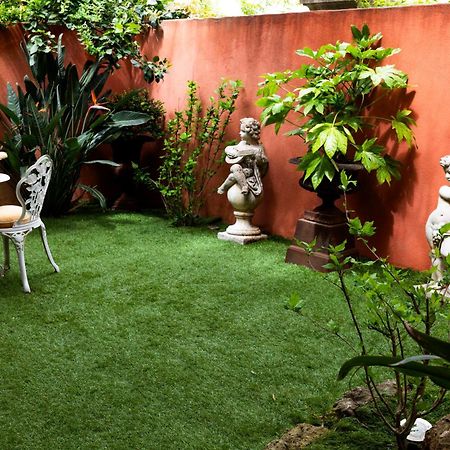 La Bravade Luxe Et Serenite Au Coeur De Saint-Tropez Suites Spacieuses Avec Jardin Enchanteur Exteriör bild