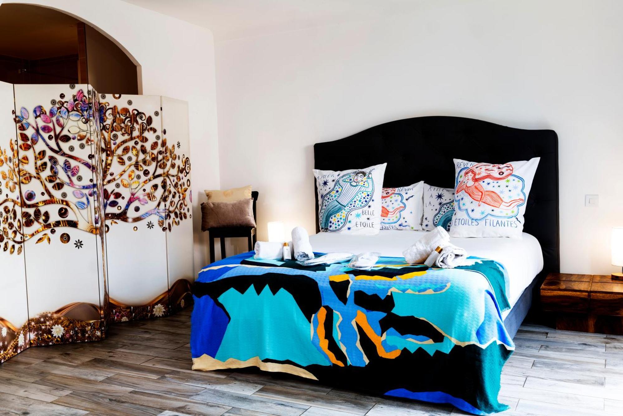 La Bravade Luxe Et Serenite Au Coeur De Saint-Tropez Suites Spacieuses Avec Jardin Enchanteur Exteriör bild